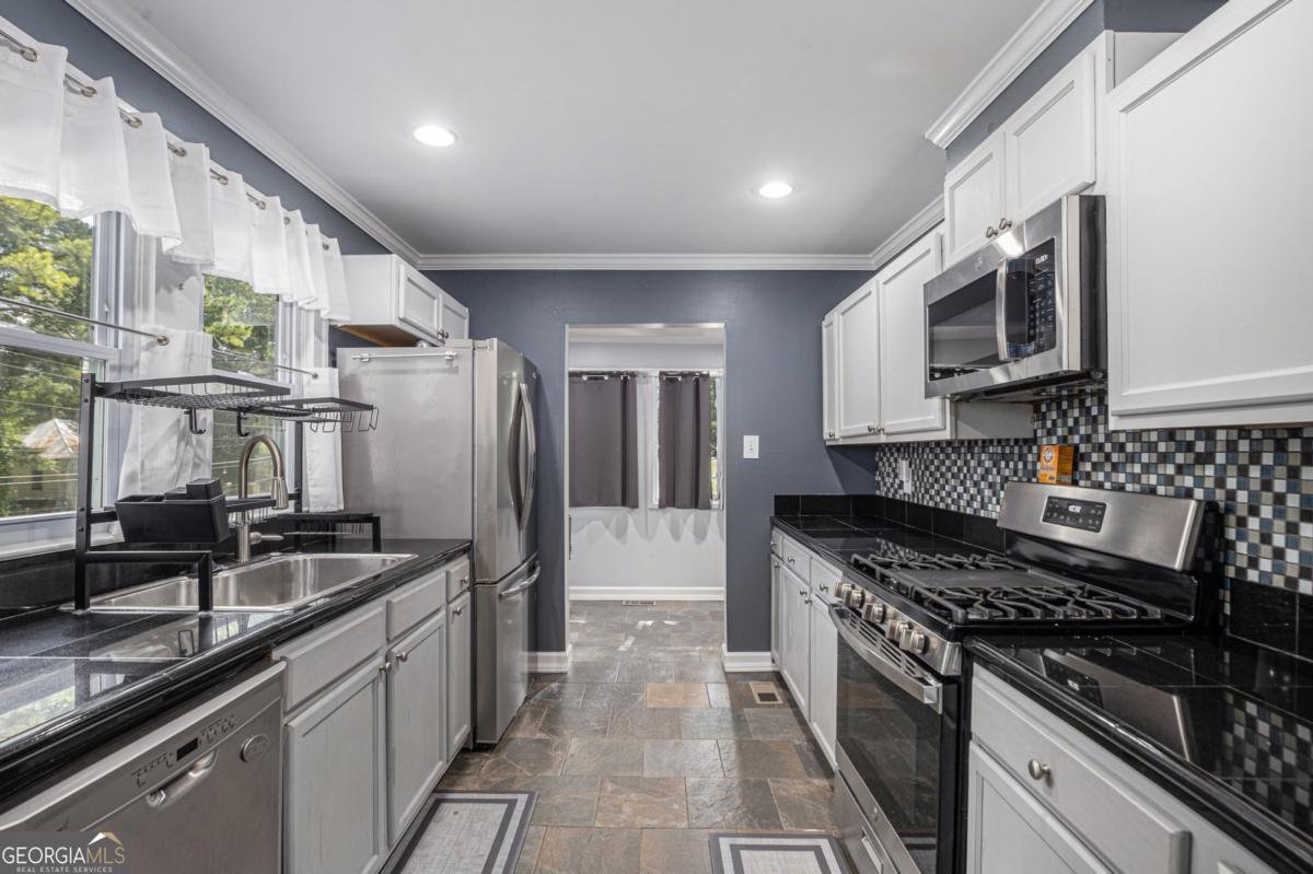 199 Highland Avenue Dallas - 2