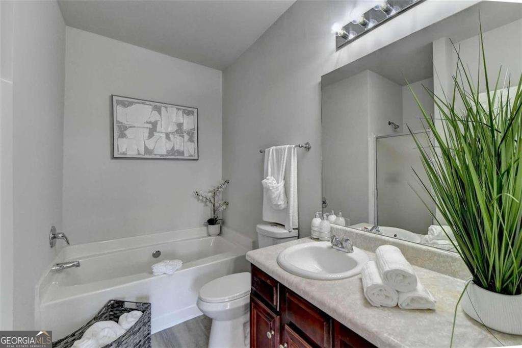 4605 Blue Iris Way Oakwood - 24