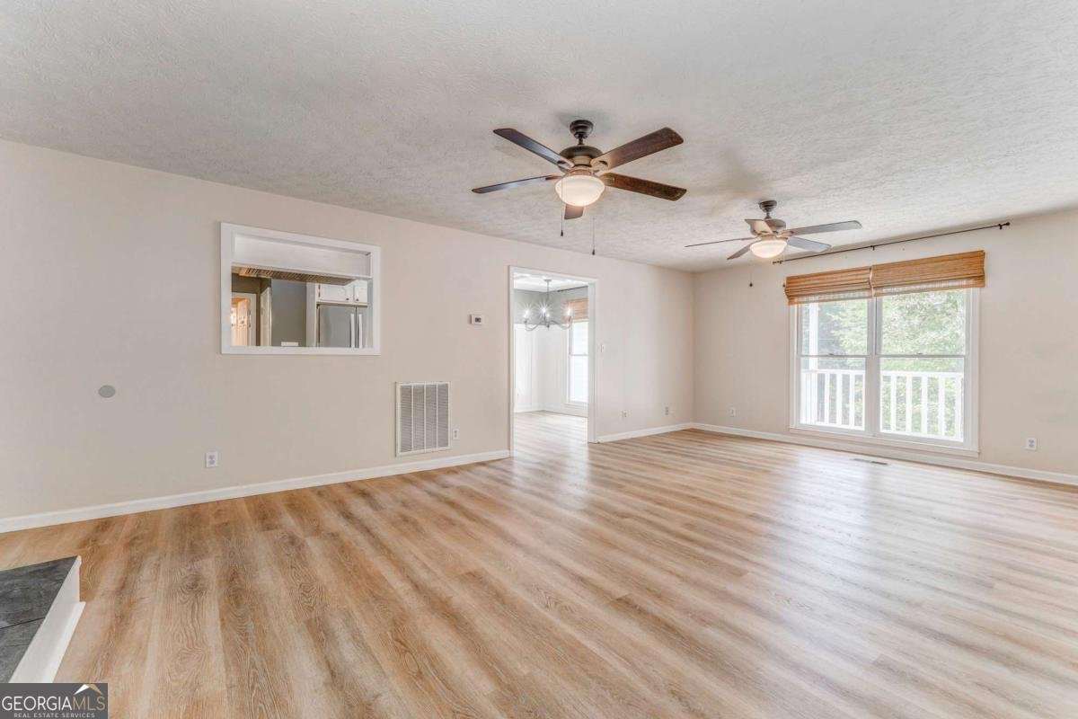 22 Timberwood Drive Silver Creek - 13