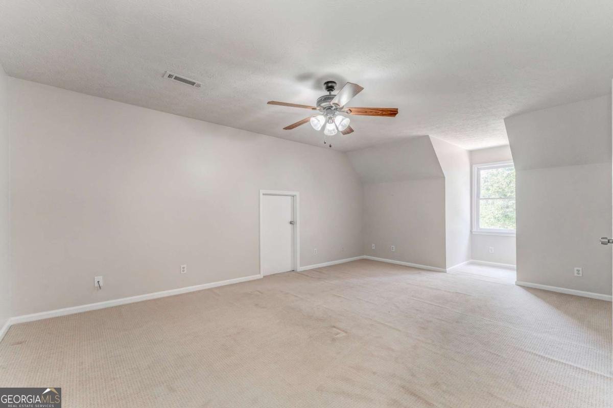 22 Timberwood Drive Silver Creek - 33