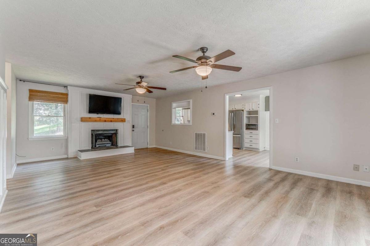 22 Timberwood Drive Silver Creek - 7