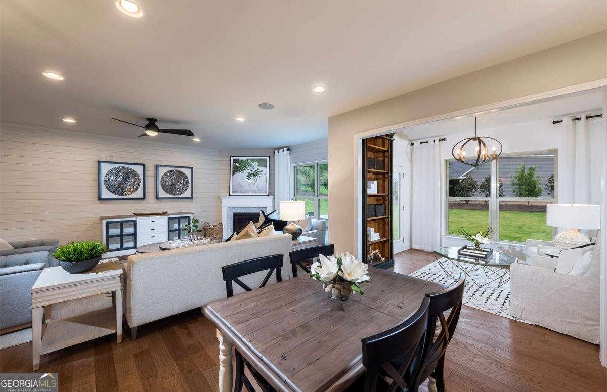 264 Rockledge Bend Powder Springs - 1