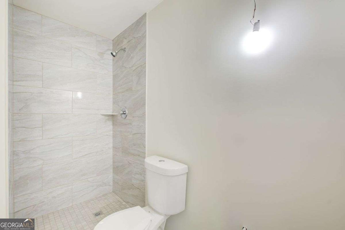 5172 Charlemagne Way Lilburn - 10