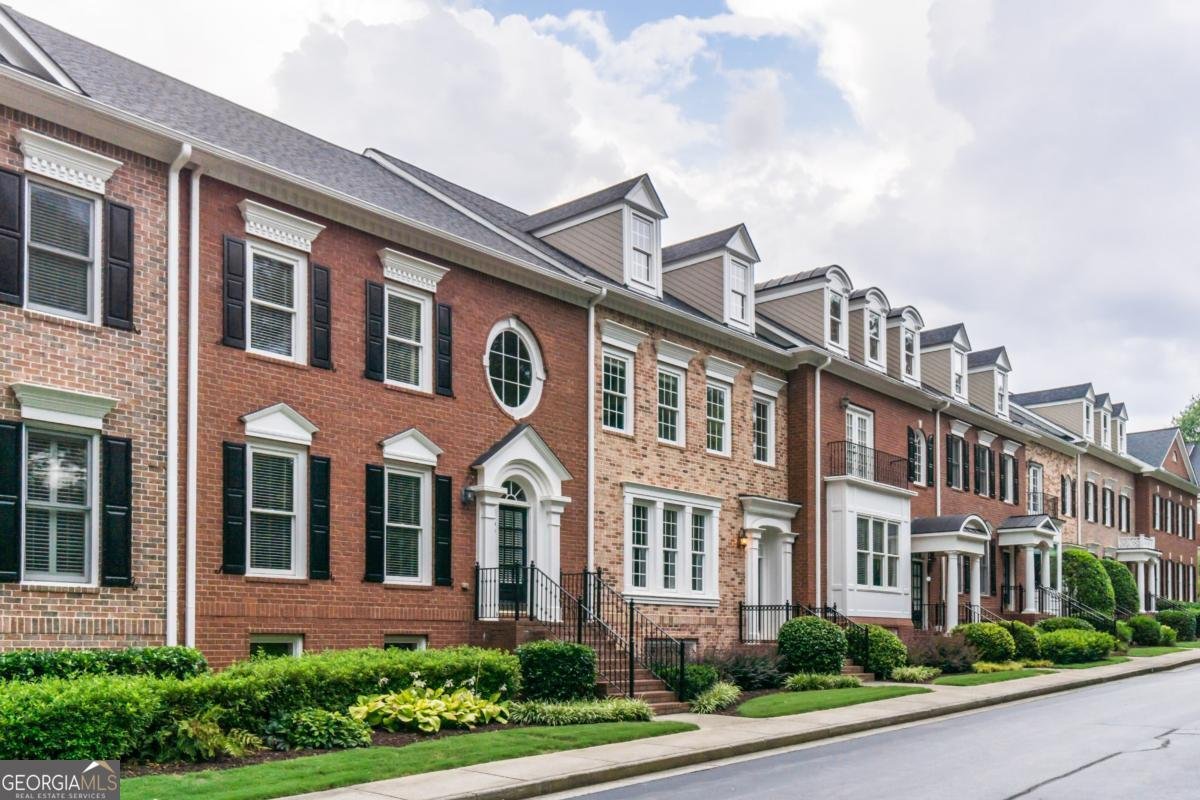 2590 Milford Lane Alpharetta - 2