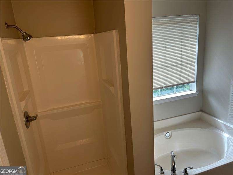 3968 Old Lantern Drive Lithonia - 18