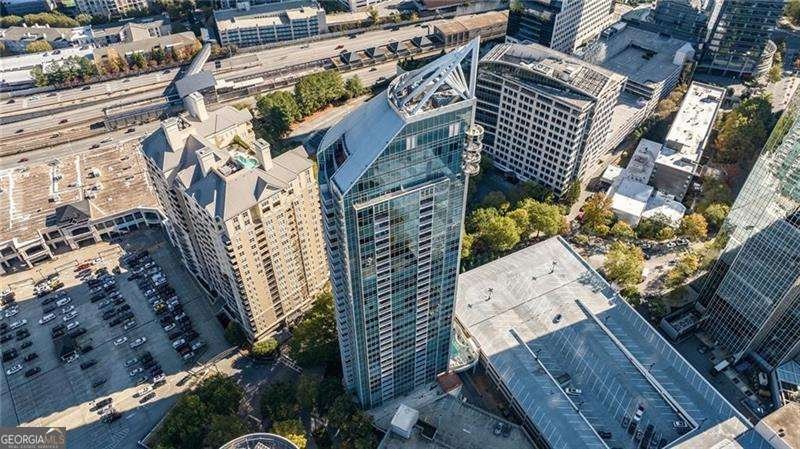 3338 Peachtree Road Atlanta - 1