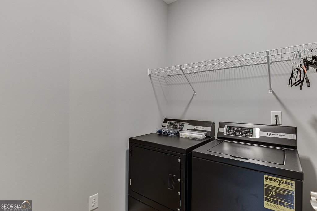 237 Oakwood Drive Commerce - 23