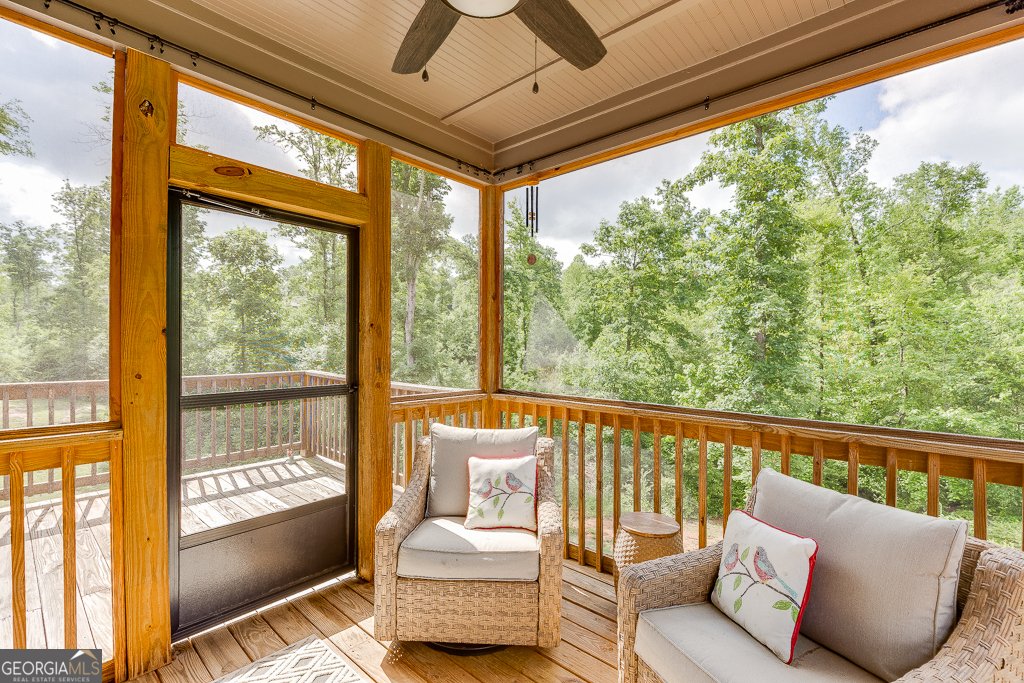 237 Oakwood Drive Commerce - 43
