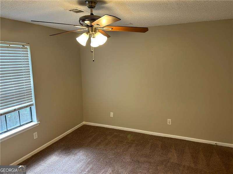 939 Lake Drive Court Stone Mountain - 10