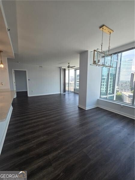 3338 Peachtree Road Atlanta - 23