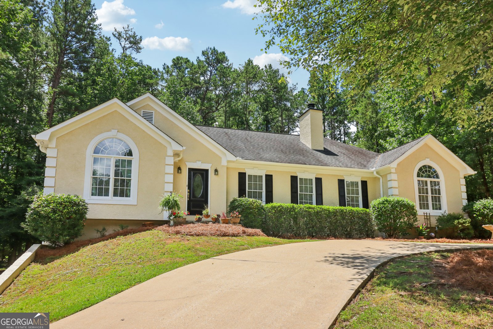 145 Butterfield Lane Fayetteville - 1