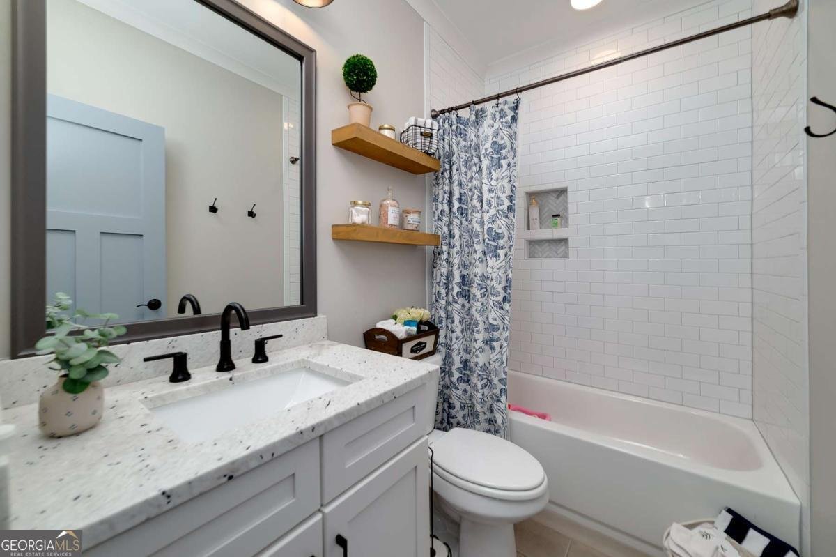3575 Beaver Cove Road Cumming - 38