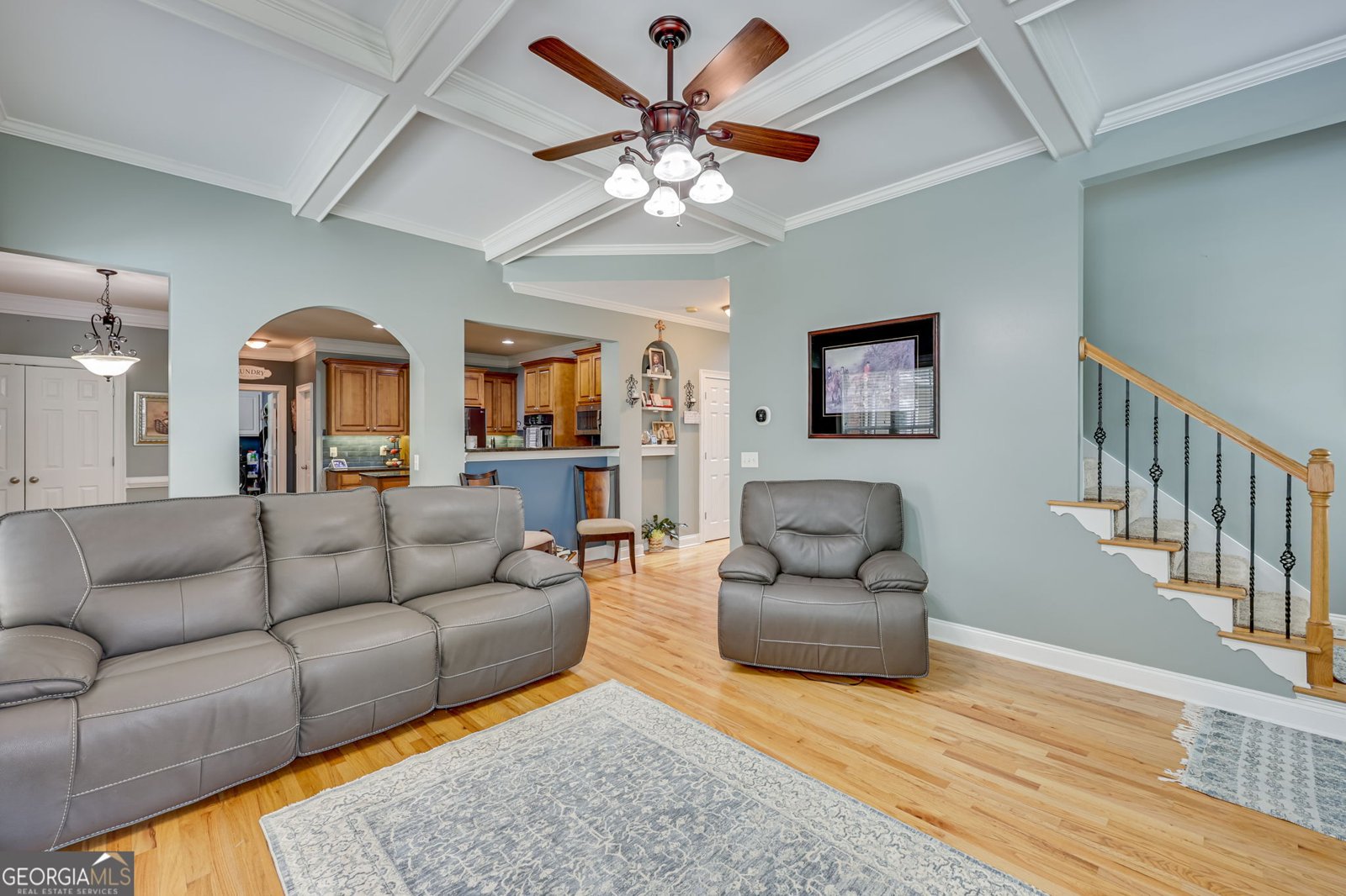 32 St. Ives Circle Winder - 18