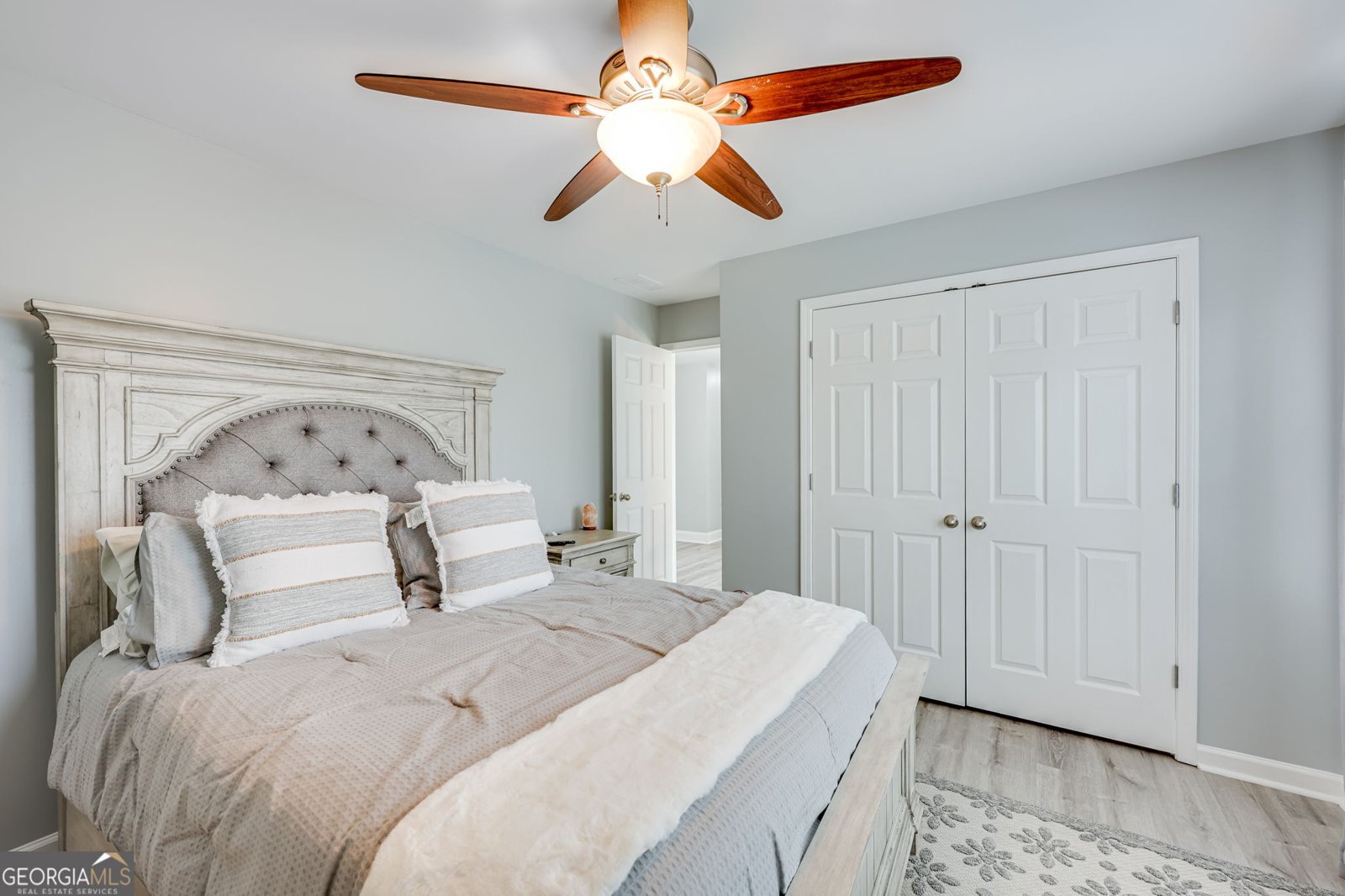 32 St. Ives Circle Winder - 30