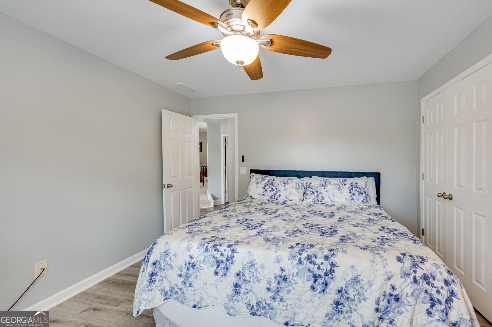 32 St. Ives Circle Winder - 35