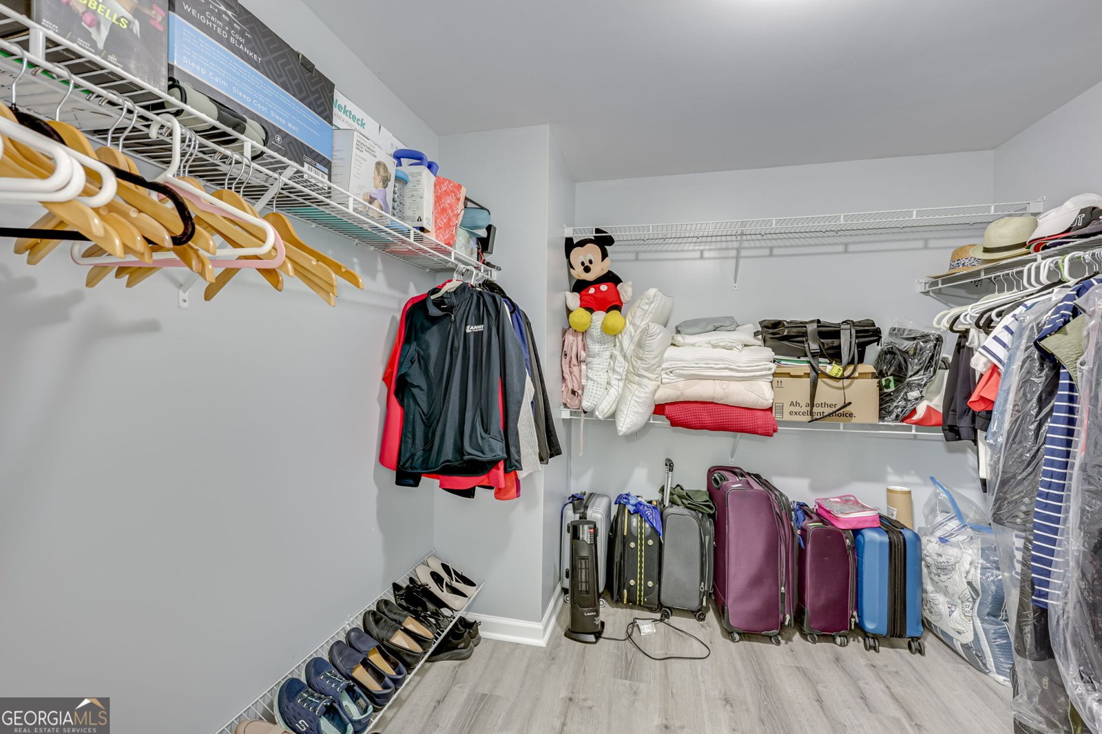 32 St. Ives Circle Winder - 40