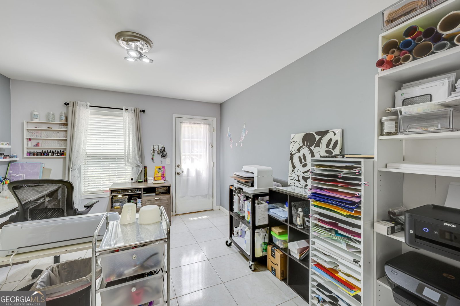 32 St. Ives Circle Winder - 48