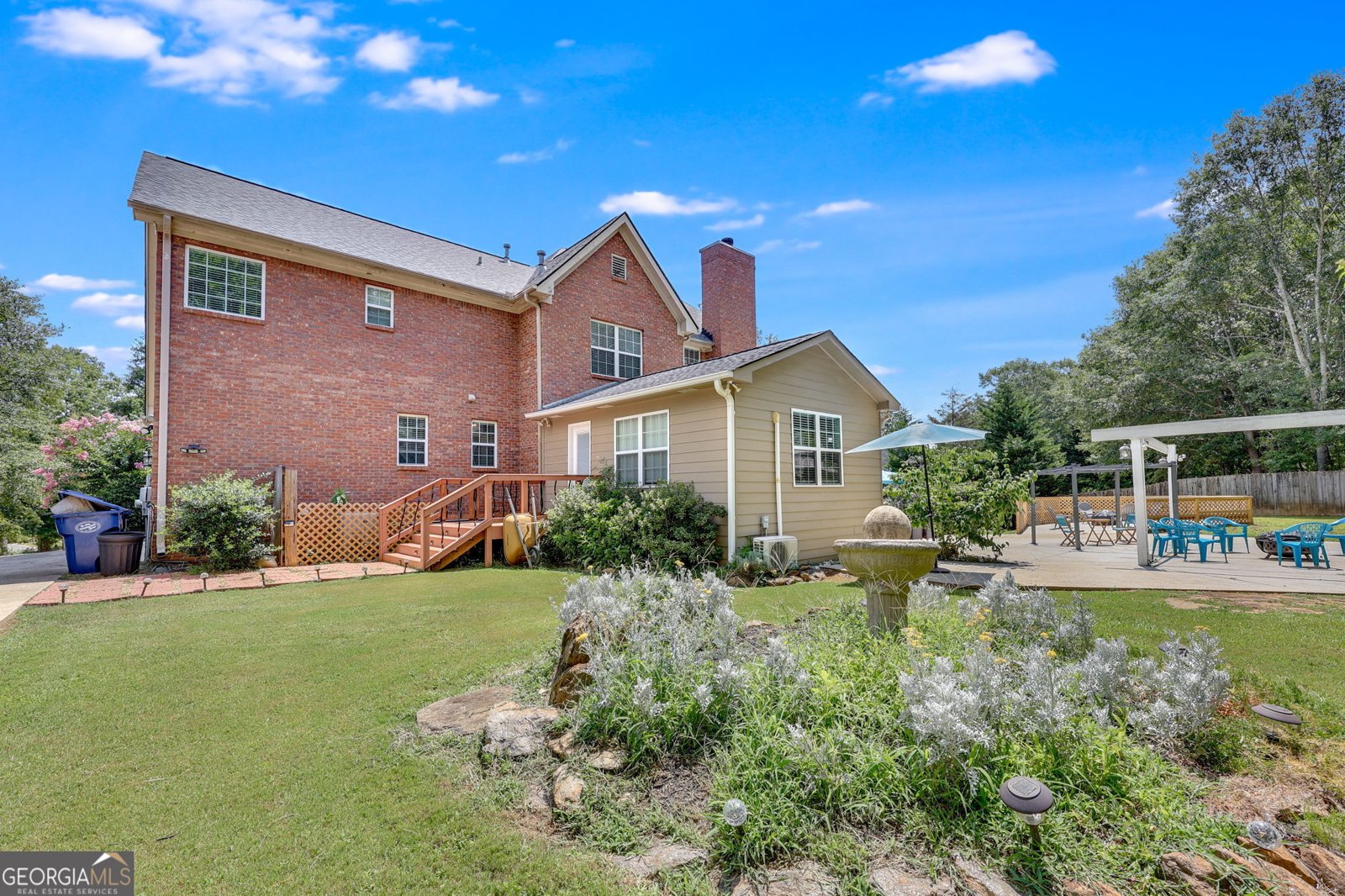 32 St. Ives Circle Winder - 6
