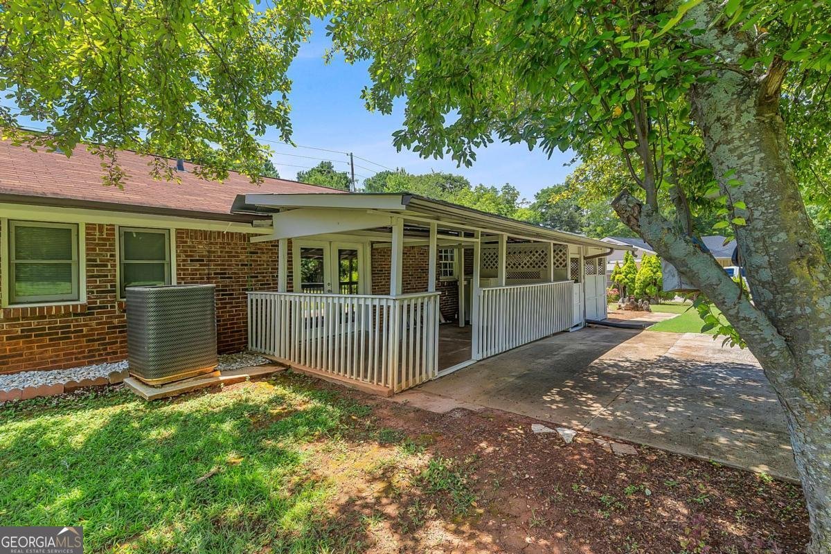 747 Bethesda School Road Lawrenceville - 33