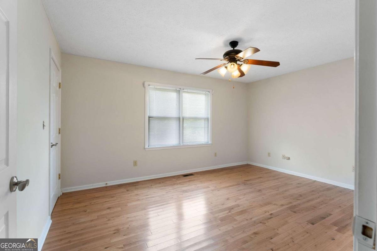 18 Adair Drive Taylorsville - 27