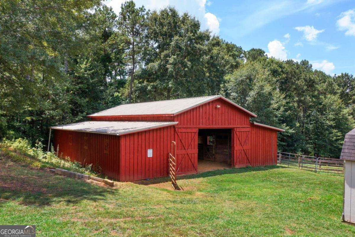 18 Adair Drive Taylorsville - 43