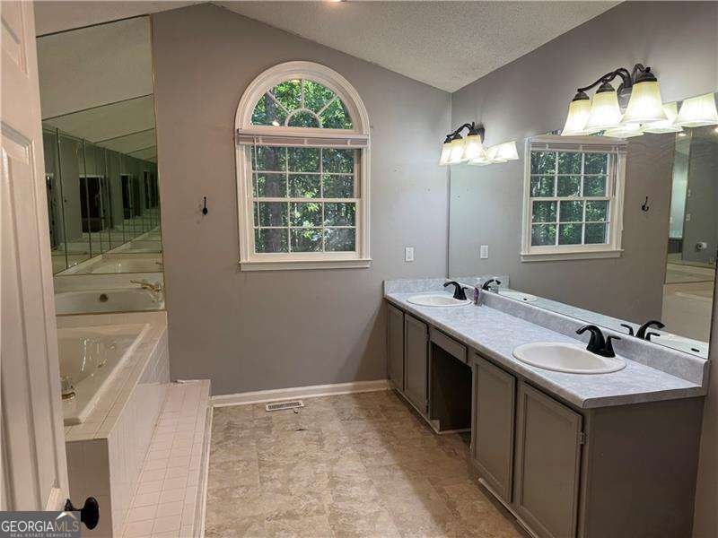 251 Cedar Creek Drive Dallas - 7
