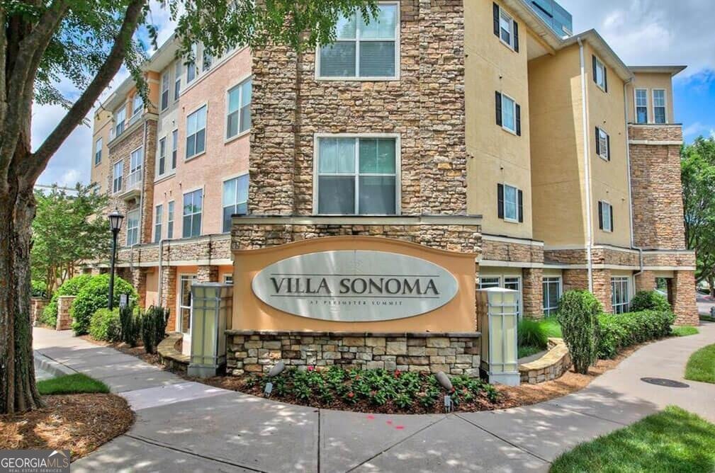 10 Perimeter Summit Boulevard Atlanta - 1
