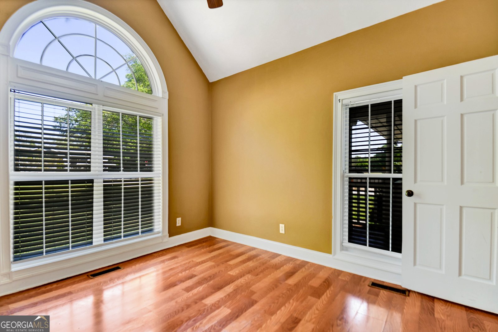 383 Mulberry Street Statham - 19