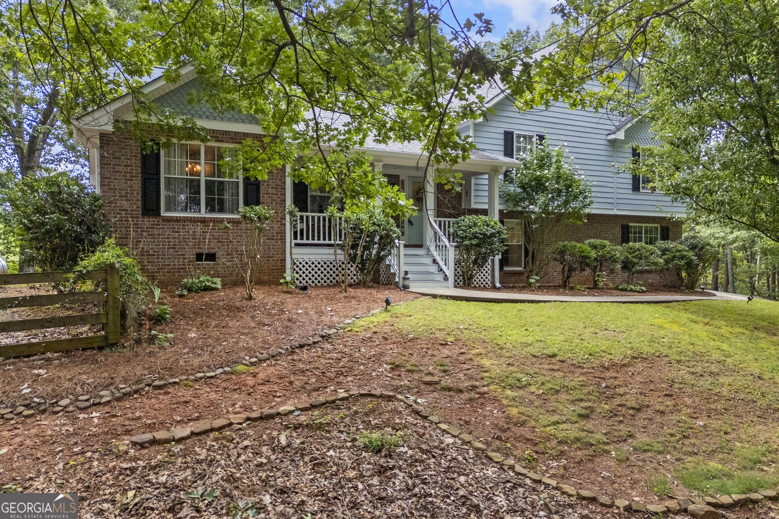 579 Willows Drive Cleveland - 2