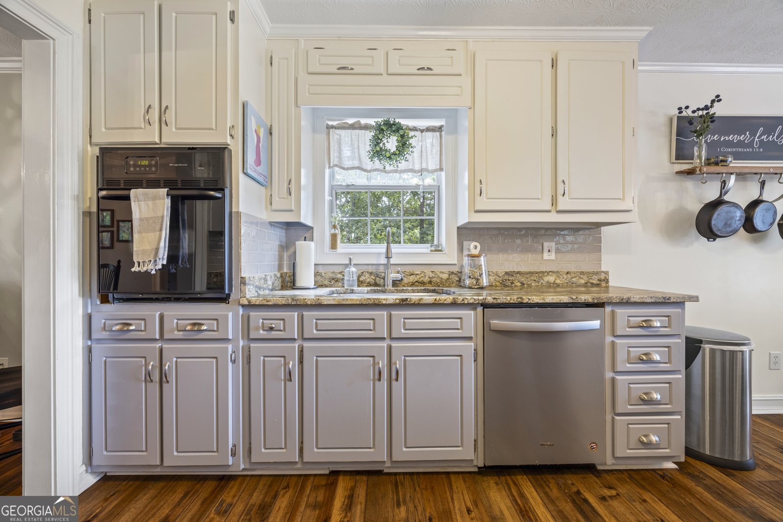579 Willows Drive Cleveland - 27