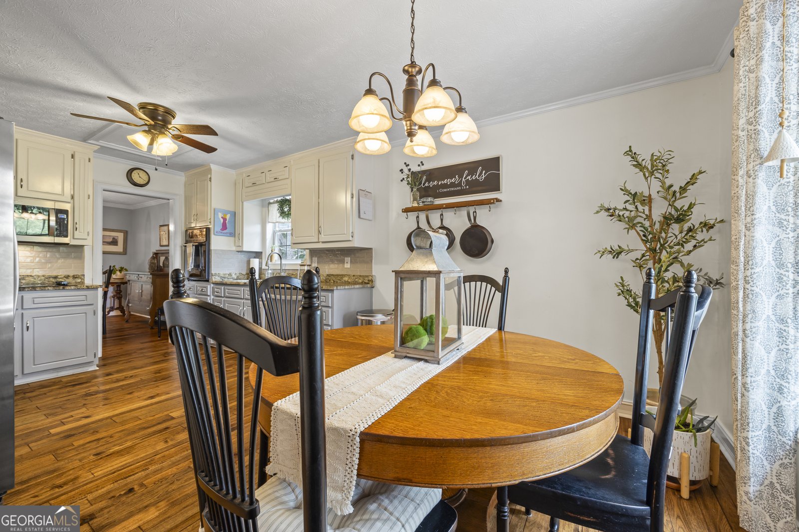 579 Willows Drive Cleveland - 32