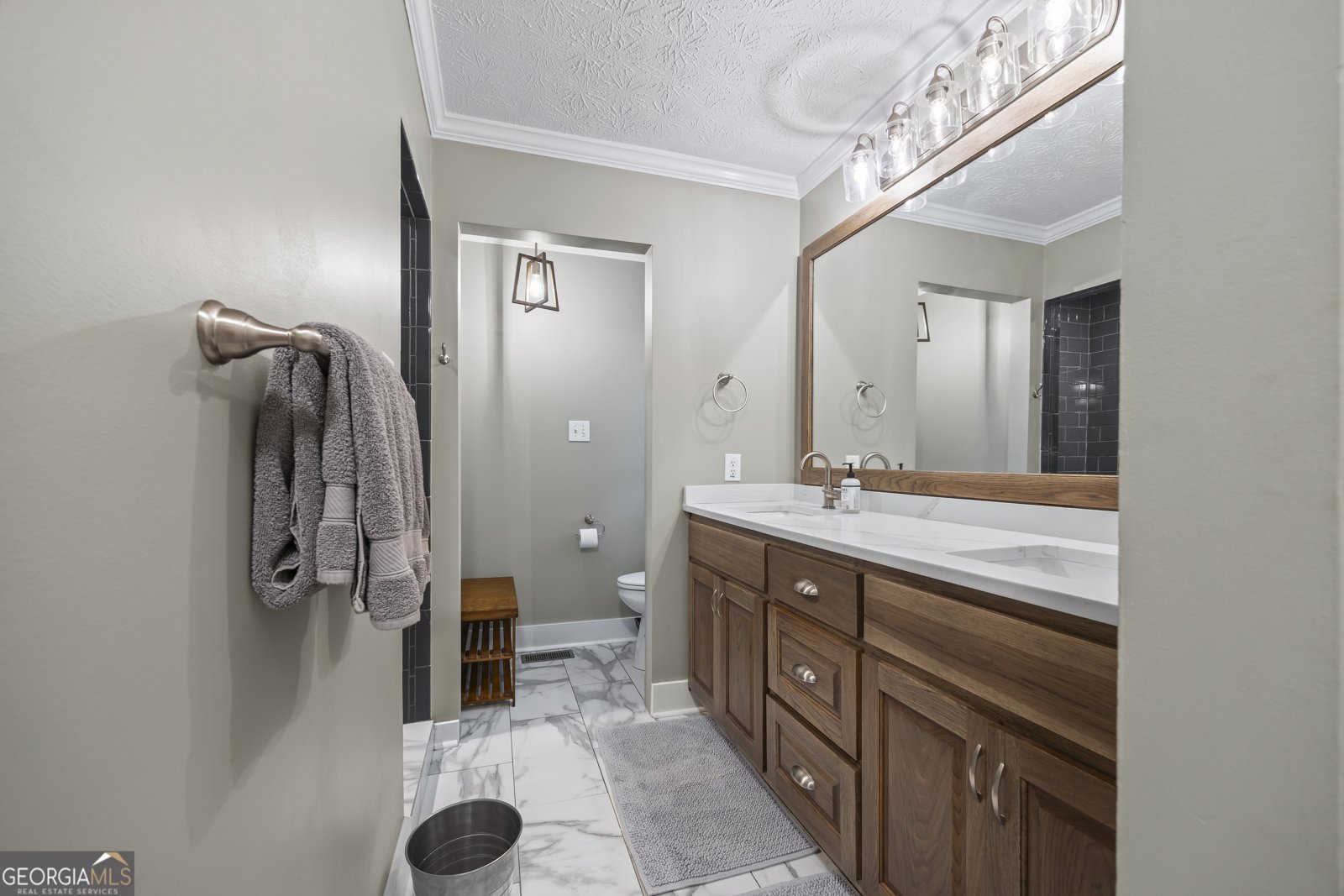 579 Willows Drive Cleveland - 41