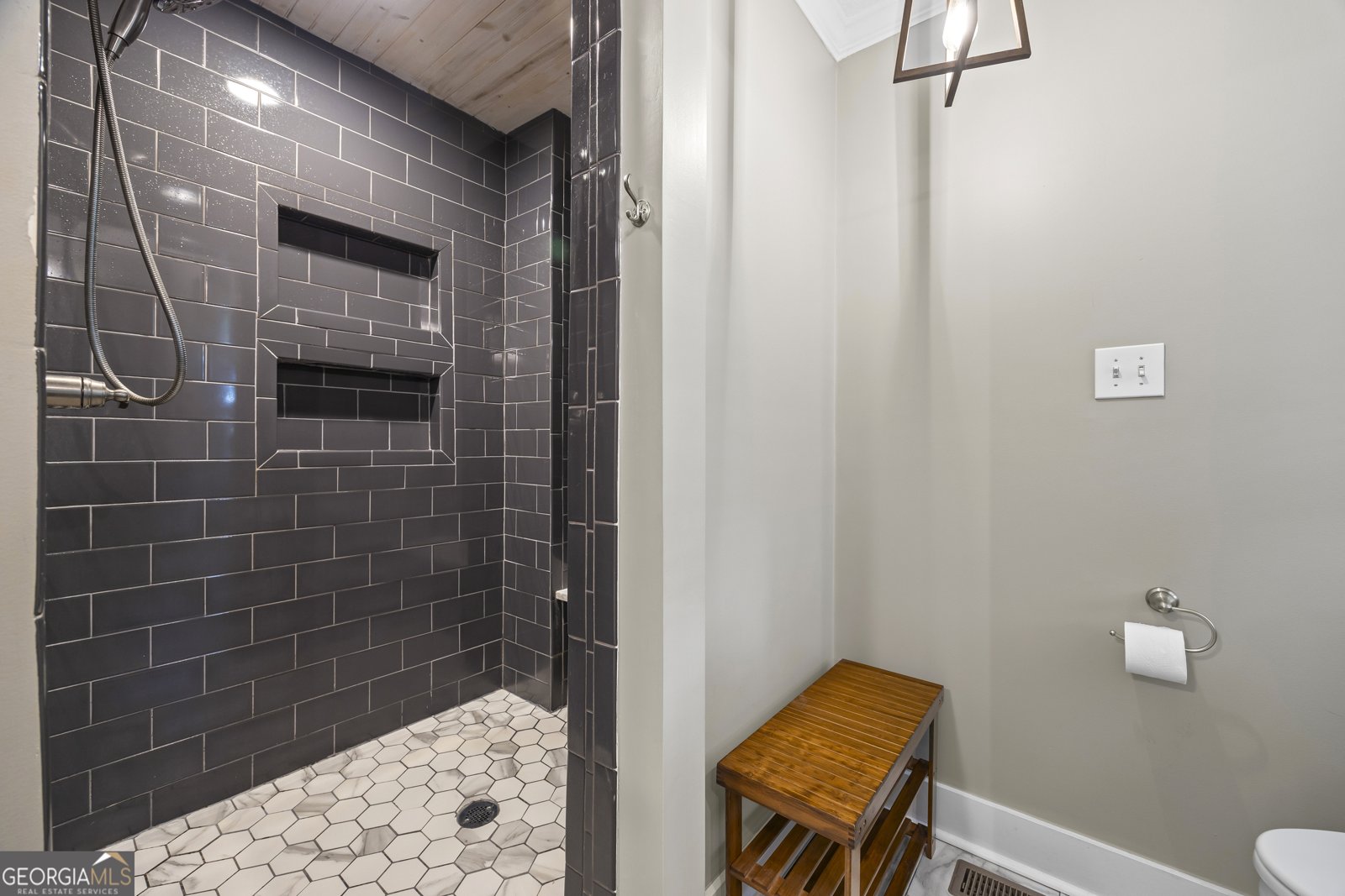 579 Willows Drive Cleveland - 42