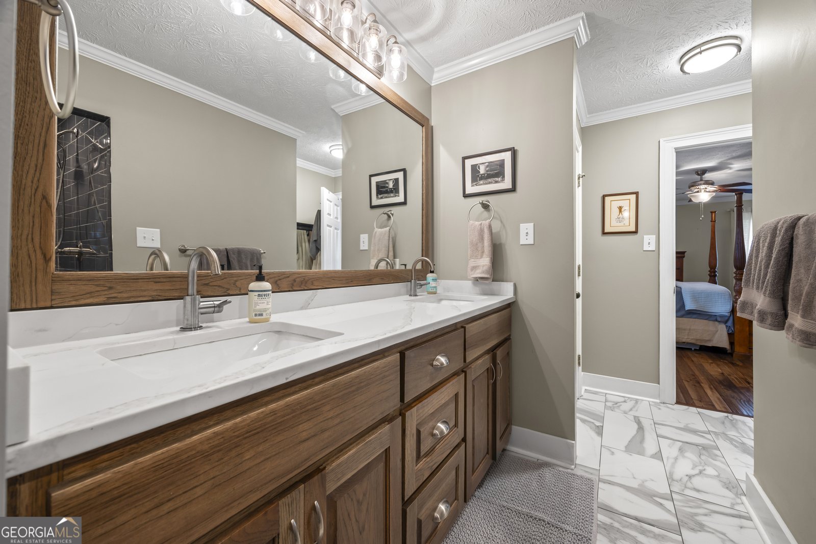 579 Willows Drive Cleveland - 44