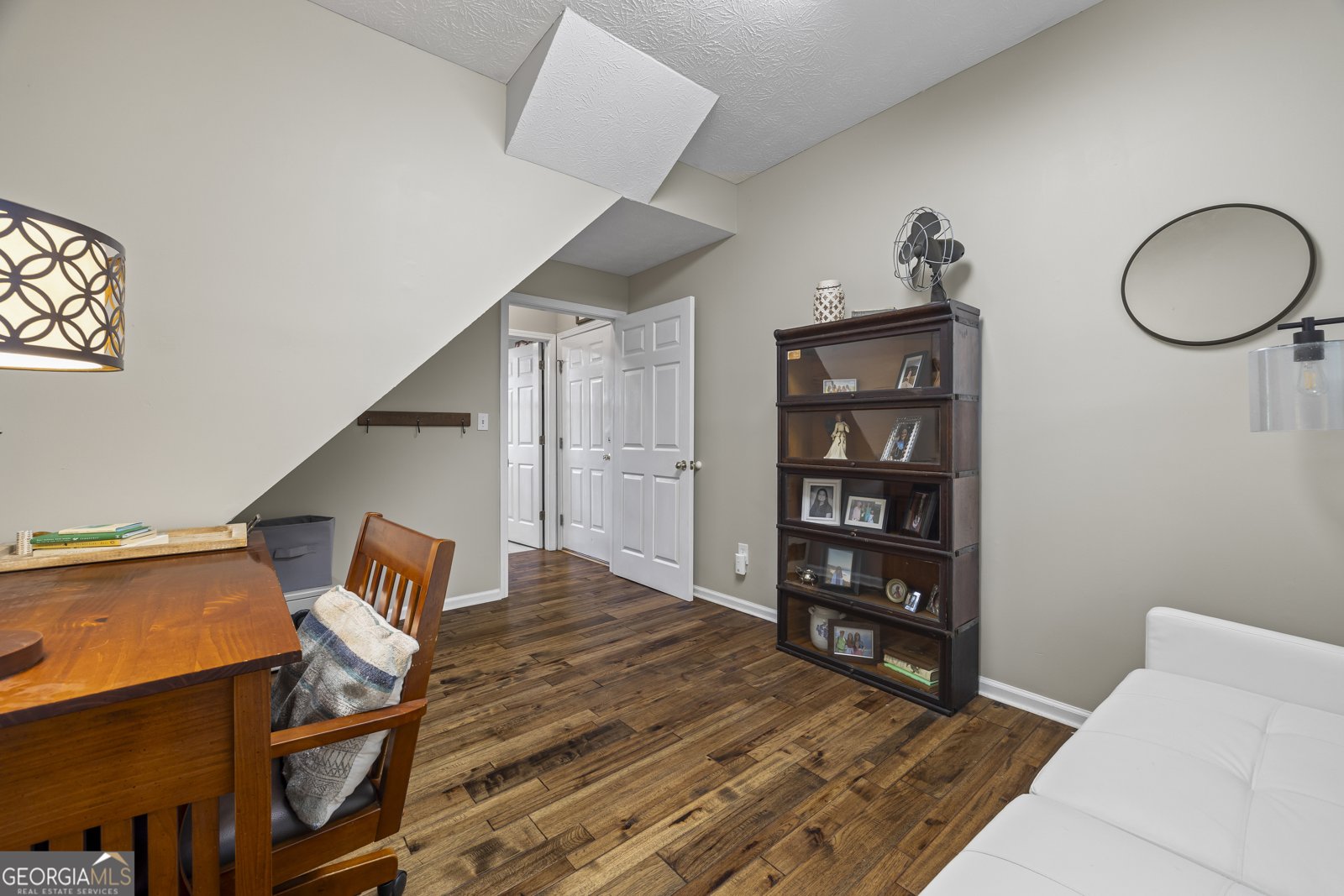 579 Willows Drive Cleveland - 49
