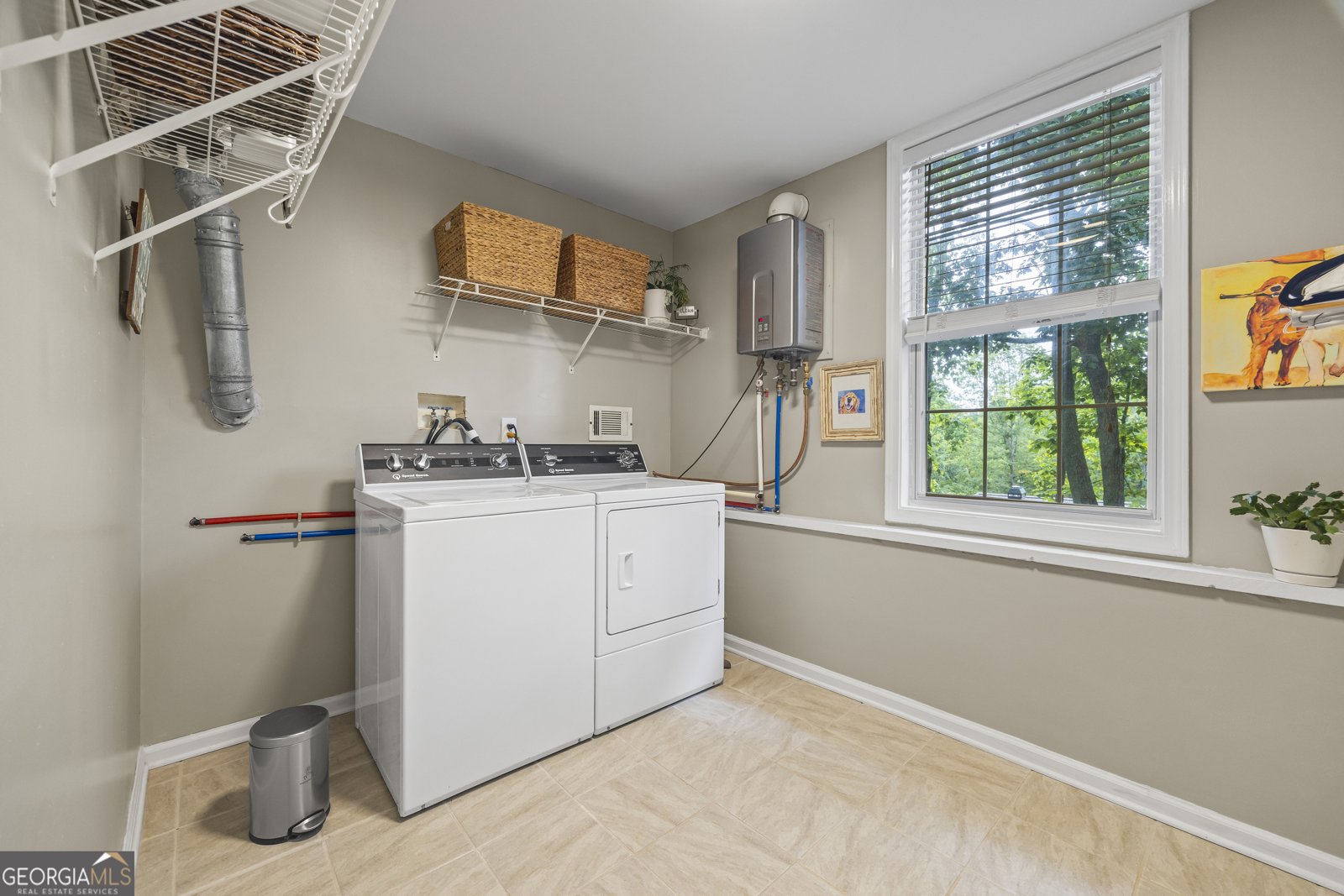 579 Willows Drive Cleveland - 50