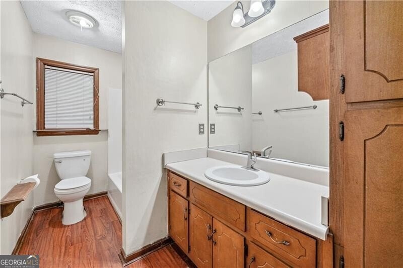 540 Fort Street Winder - 18