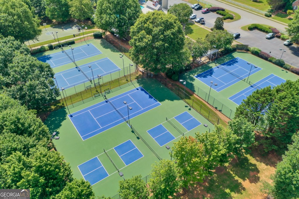 8645 Woodland View Drive Gainesville - 53