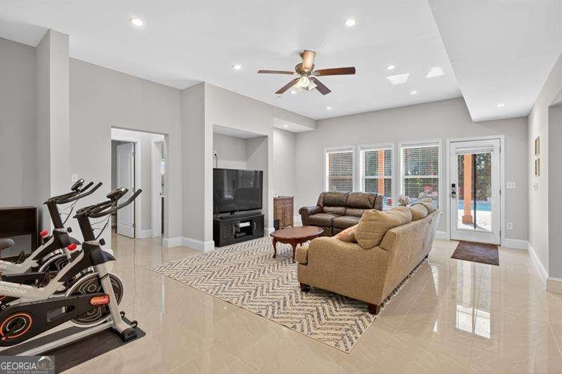 6446 Winter Harbor Drive Flowery Branch - 59
