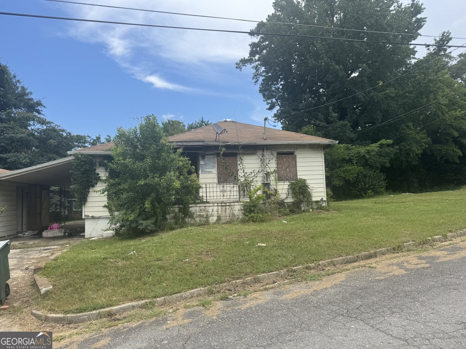 999 Ponce De Leon Circle Macon - 2