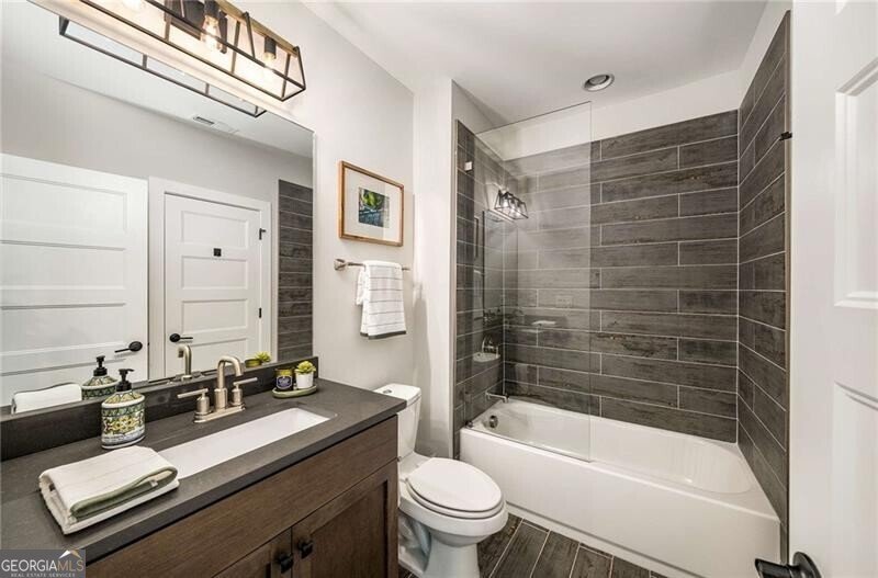 225 Blueberry Ridge Milton - 34