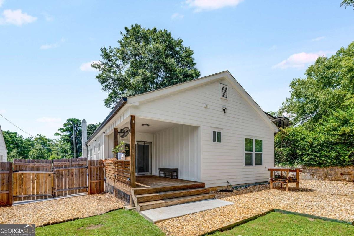 762 Avenida Street Atlanta - 7