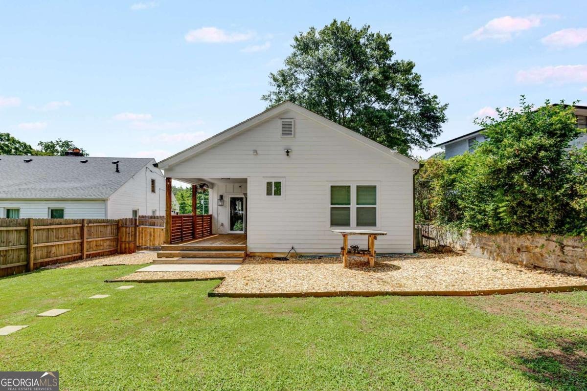 762 Avenida Street Atlanta - 8