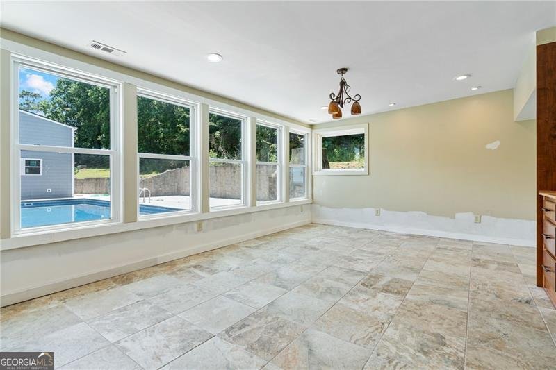6592 Rufus Bryant Road Dahlonega - 15