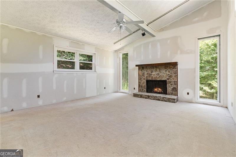 6592 Rufus Bryant Road Dahlonega - 20