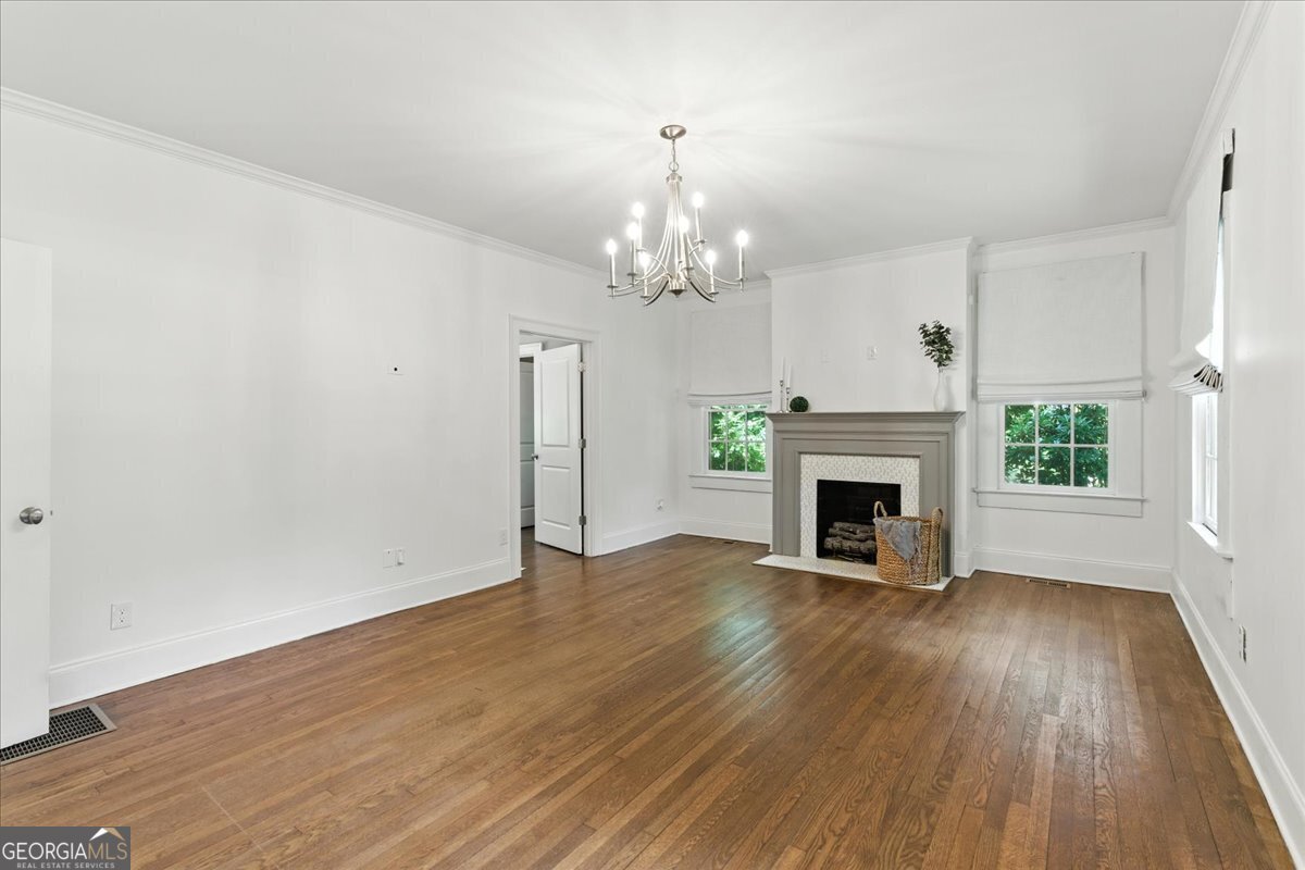 1590 Johnson Road Atlanta - 23