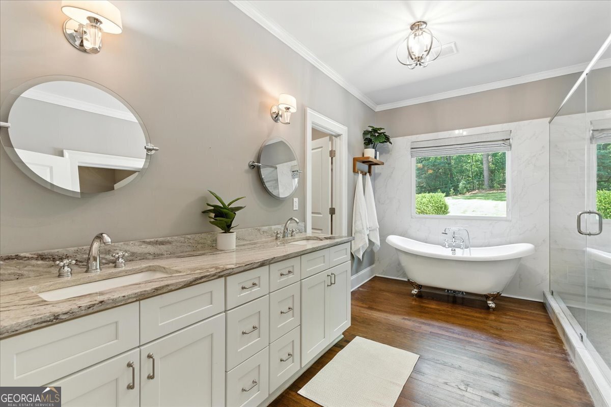 1590 Johnson Road Atlanta - 25