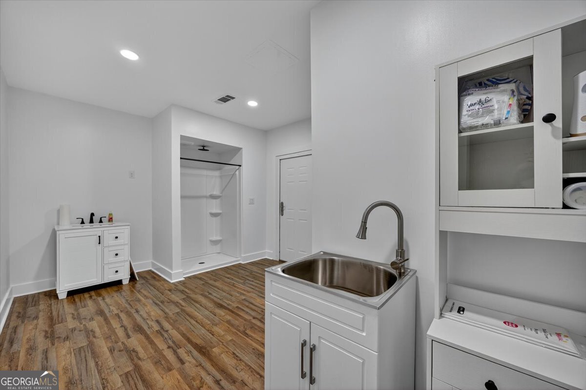 105 Fox Court Forsyth - 8