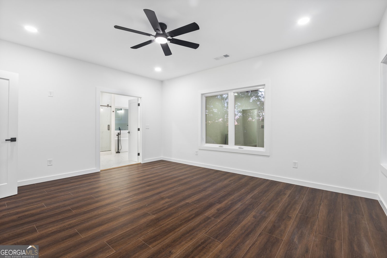 270 Honeysuckle Avenue Lawrenceville - 17