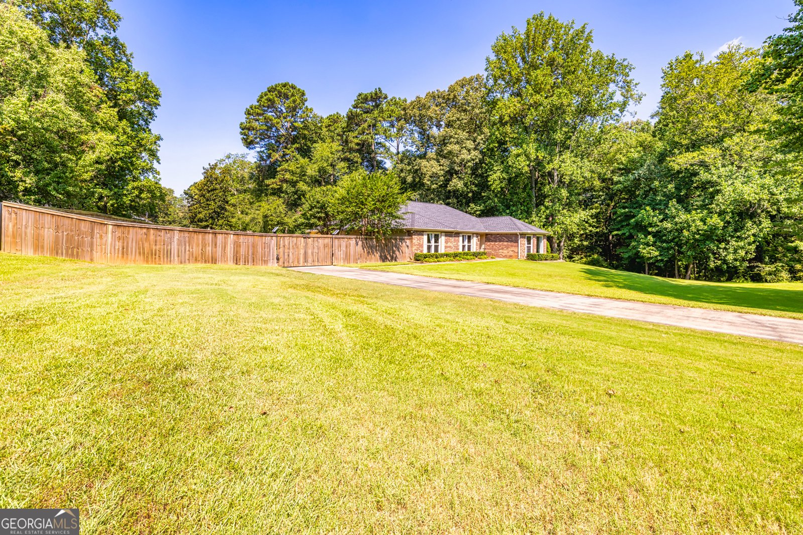 110 Birch Court Fayetteville - 2